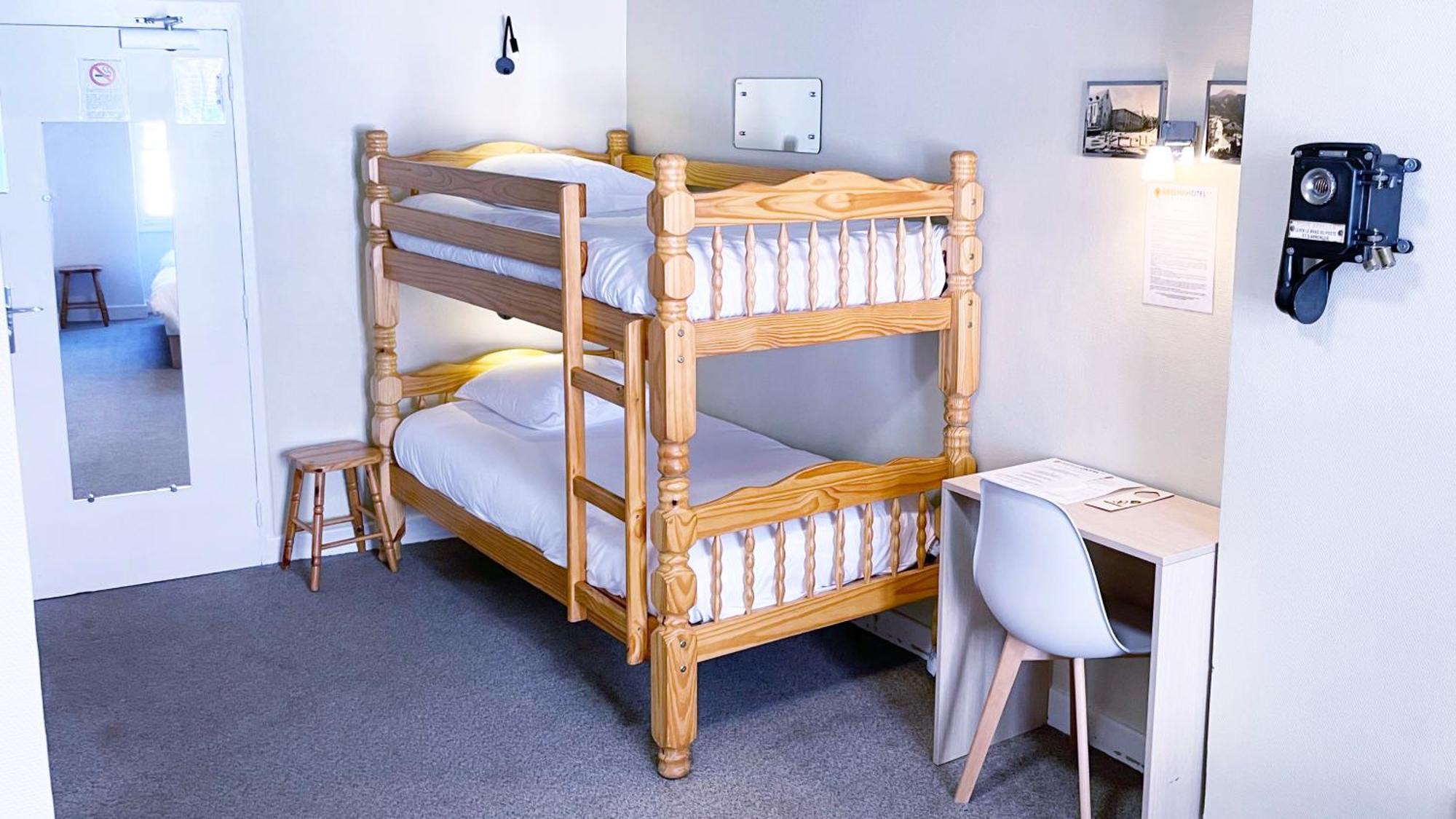 Abelha Hotel Le France Brive-la-Gaillarde Bagian luar foto